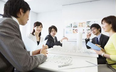 “電子廠招聘信息中，只有實力重要嗎？不，交際能力也關鍵。”